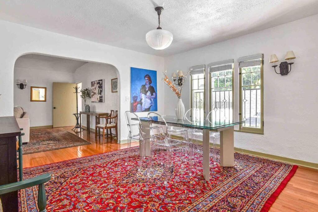 The Spanish Hideaway ロサンゼルス エクステリア 写真